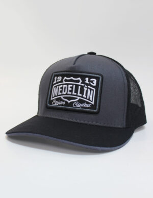 Gorra Medellin equipo y ciudad