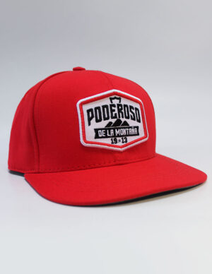 gorra roja aplique